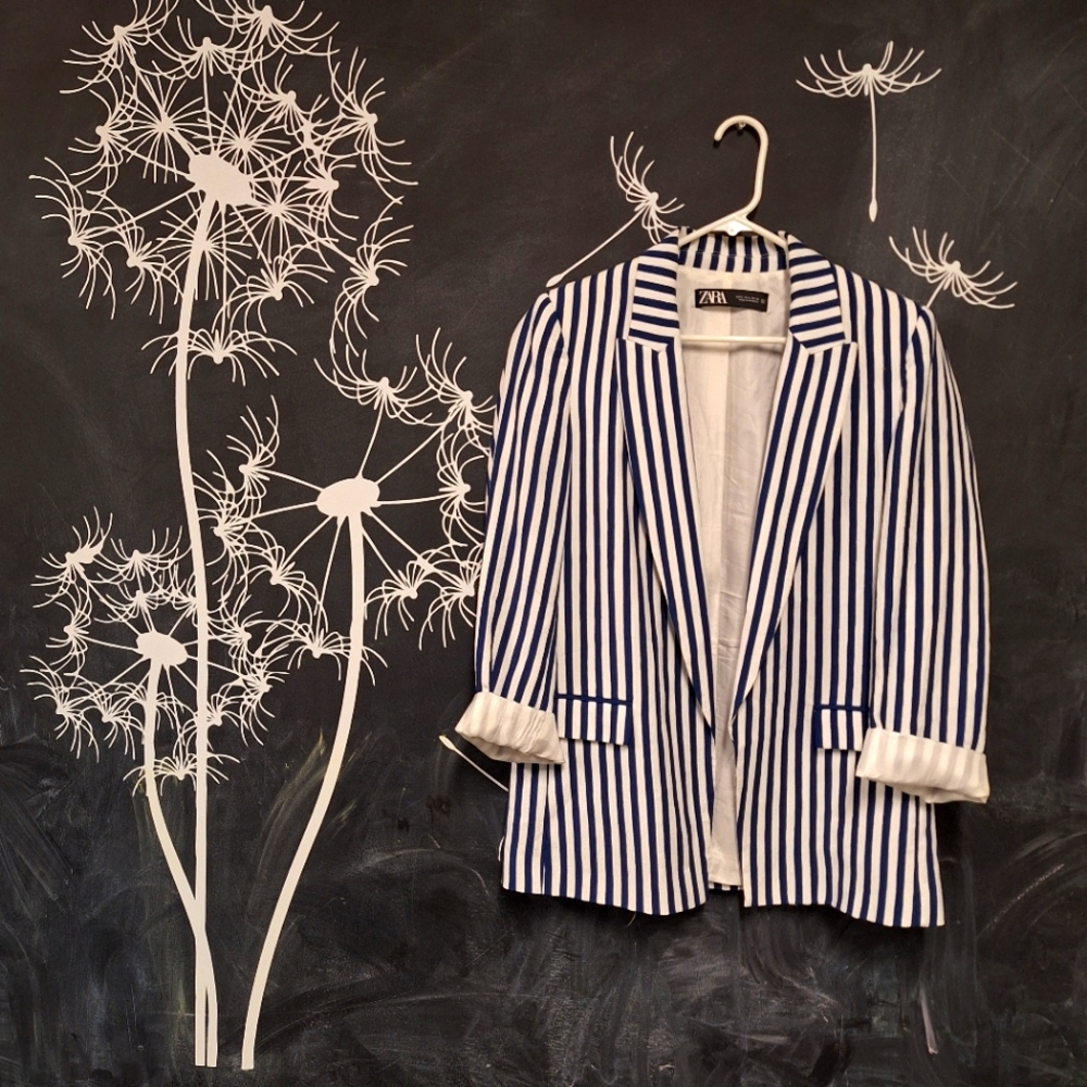 Pocketed Zara Pinstriped Blazer